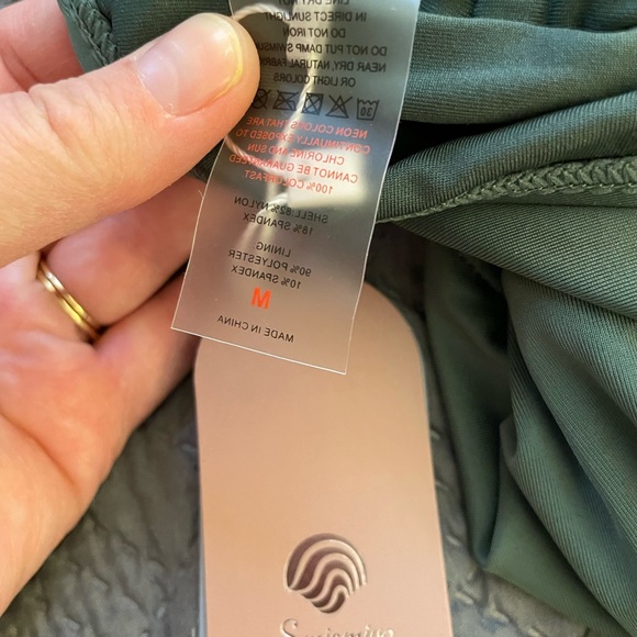 Smismivo Women's Tummy Control Swimsuit - Picture 5 of 7